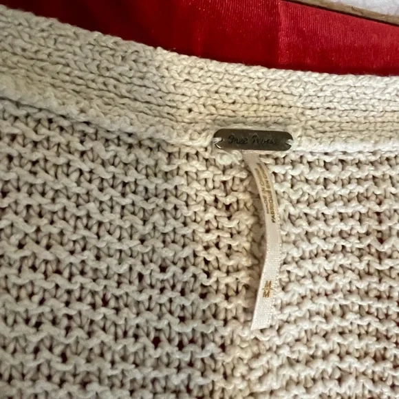 Free People oatmeal beige Knit V neck oversized slouchy off shoulder sweater m - Picture 9 of 14